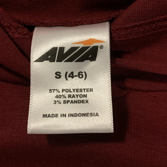 Red hoodie with open back - Picture 3 of 3